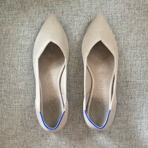 Rothy’s The Point (Original Style) in Ecru, 9.5